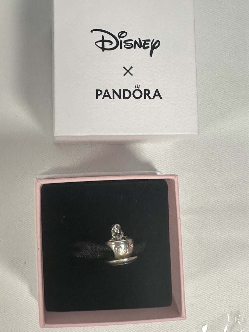 Disney Parks x Pandora Alice in Wonderland Teacup Charm
